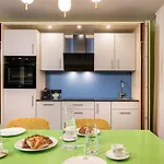 Διαμέρισμα Amadeus Private Residences