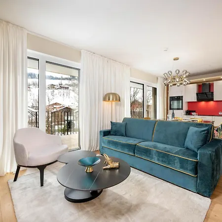 Amadeus Private Residences - Nahe Skilift 700m Mit Tiefgarage & Bad En In Jedem Schlafzimmer, Ideal Fuer Familien & Gruppen * 斯拉德明