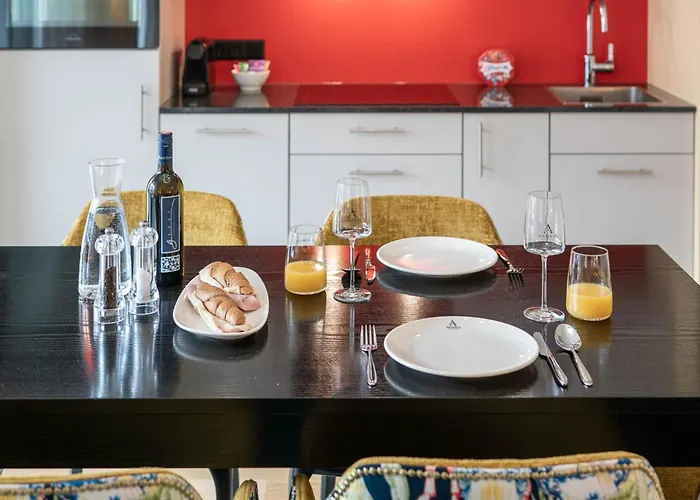 Amadeus Private Residences شقة *