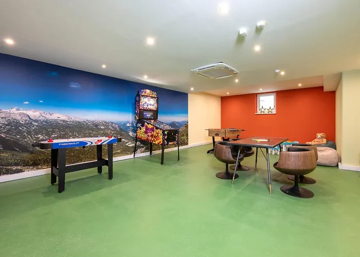 Amadeus Private Residences Apartment *