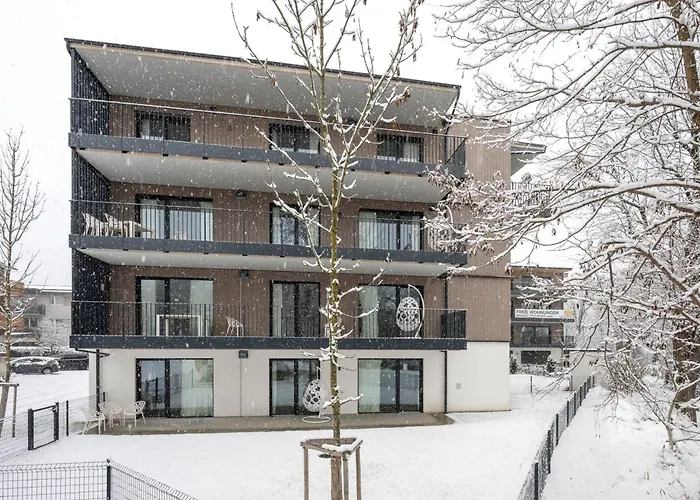 Amadeus Private Residences 公寓